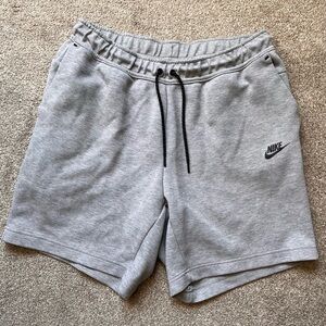 Mens Nike Tech Fleece 7” Shorts Size Large